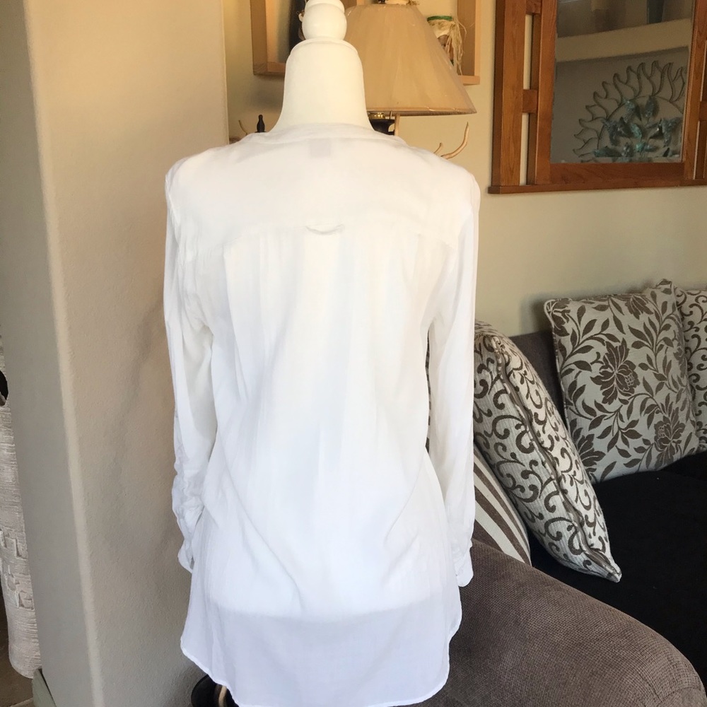 Sandra Ingrish Button-Down Top - Picture 3 of 5